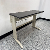 6' Laboratory Bench image 0